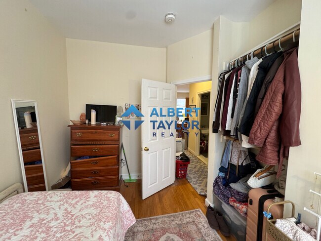 Photo - 25 Phillips St Apartments Unit 1