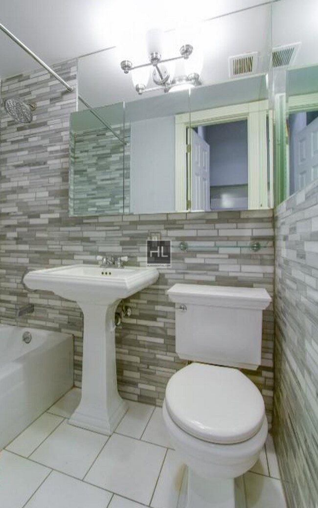 Photo - Christopher Street Unit 10