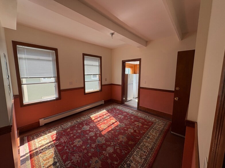 8 Bynner St