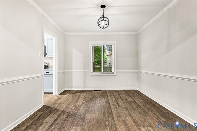 Photo - 9015 Covewood Rd
