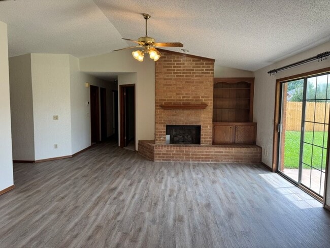 Photo - 3 bed 2 bath, 2 car, NEW LVP! Moore Schools, fenced yard!