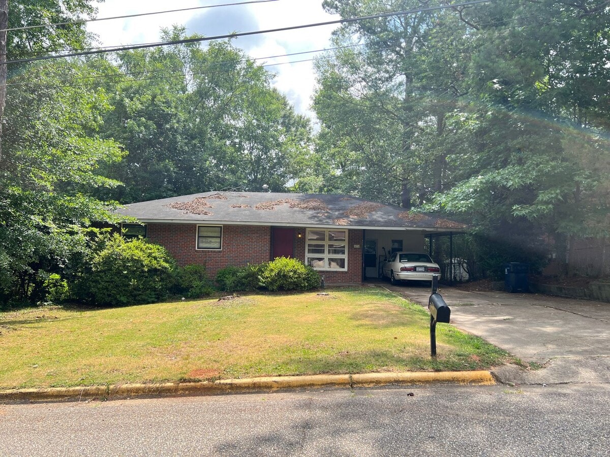 Two Bed Ranch House on Hudson Terrace!! - Two Bed Ranch House on Hudson Terrace!!