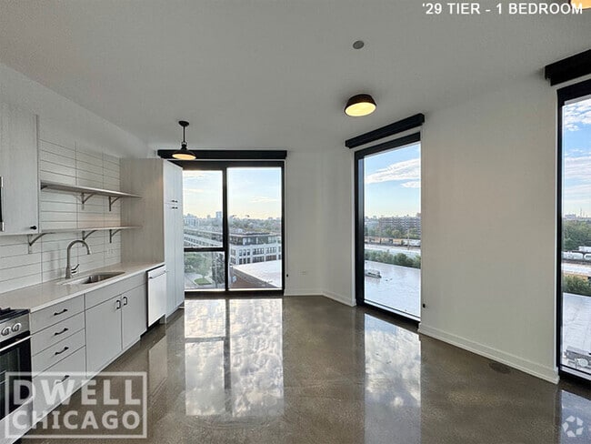 Building Photo - 1270 S Blue Island Ave Unit 1 Rental