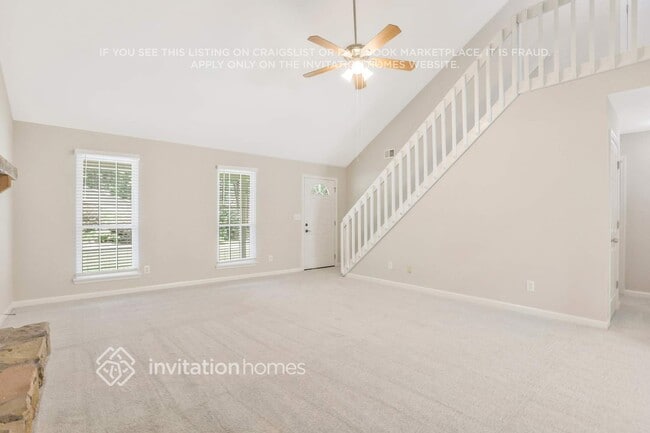 Photo - 1356 Gray Rock Dr