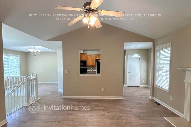 Photo - 158 Georgias Ln