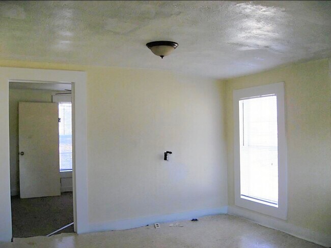 Photo - 15067 Dewberry Ln