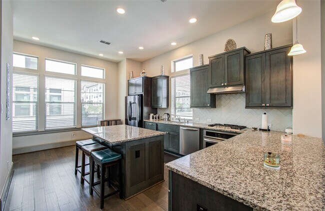 Photo - 3104 Mitchell Landing Ct