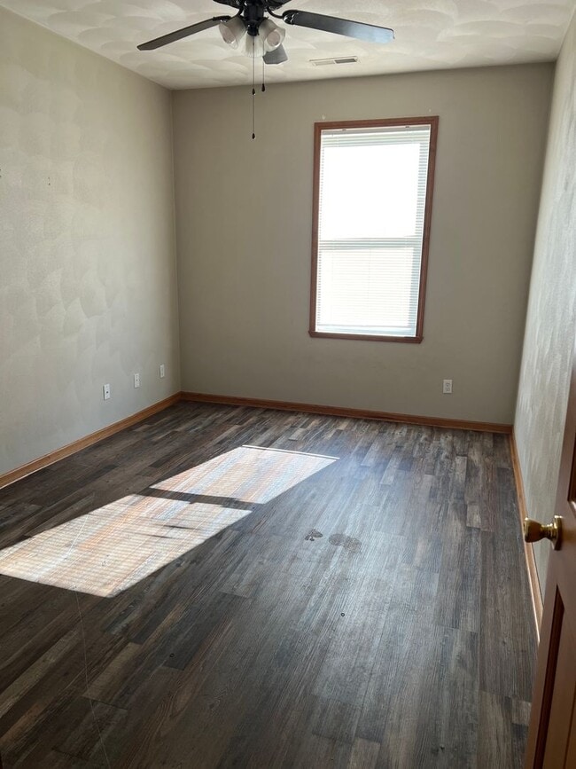 Photo - 10226 Monarch Rd