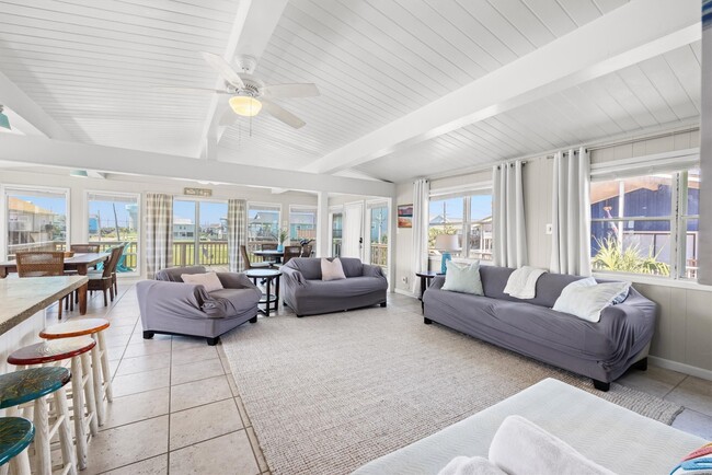 Photo - 22022 Zachary Dr