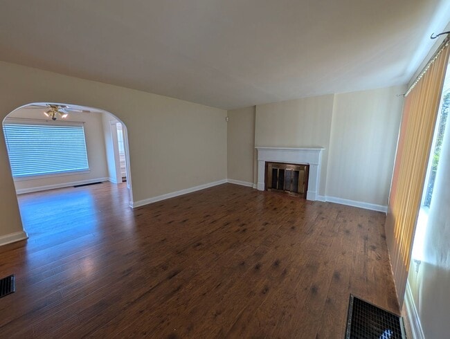 3011 Kent Rd
