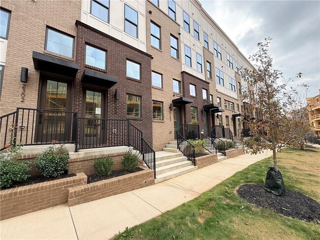 Building Photo - 201 New St Unit 2203