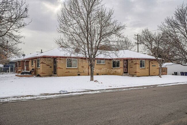 Photo - 3595 Grape St