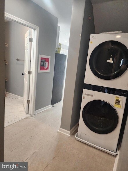 Photo - 2741 W Allegheny Ave Unit G