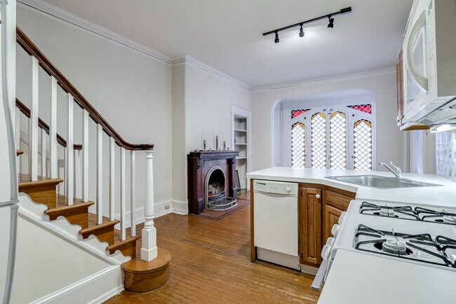 Photo - 331 S 18th St