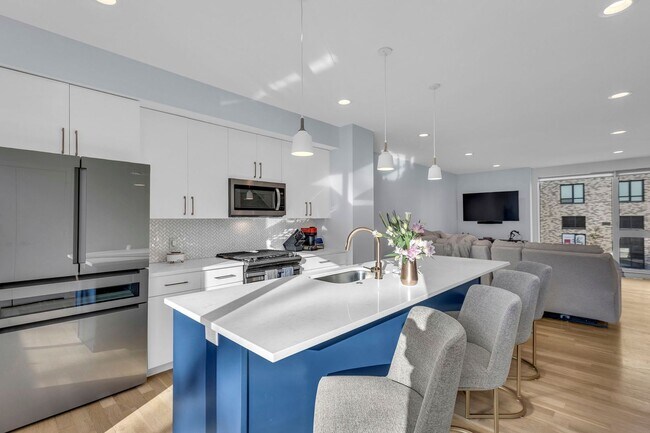 Photo - Fantastic Union Hill Townhome!