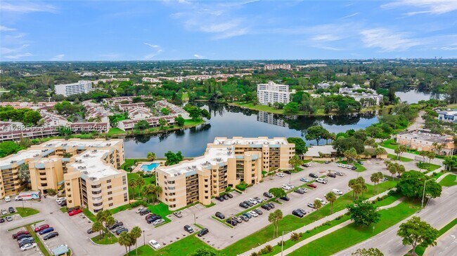 Photo - 6475 W Oakland Park Blvd Unit 102