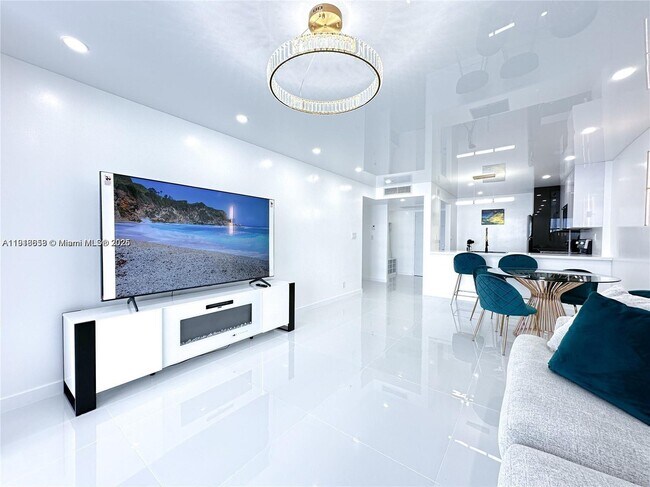 Photo - 501 Three Islands Boulevard Unit 515