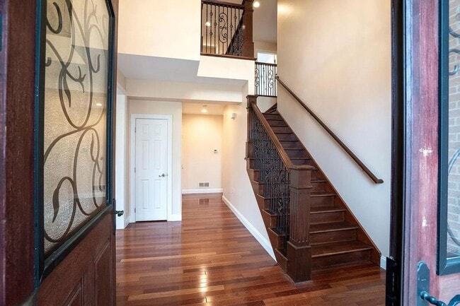 Photo - 4 Bedroom House For Rent
