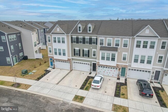 Building Photo - 345 Andrew Ct