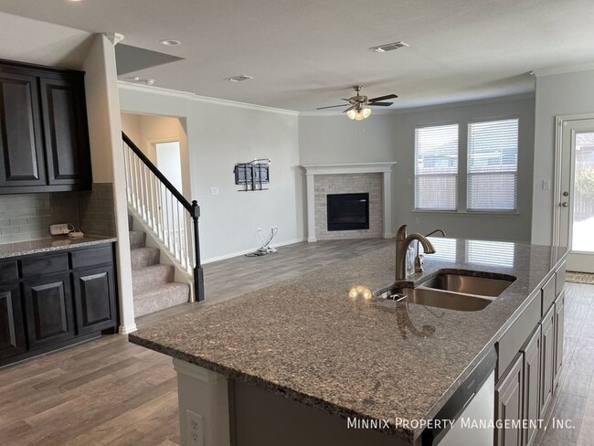 Photo - 1219 Pavilion Pkwy