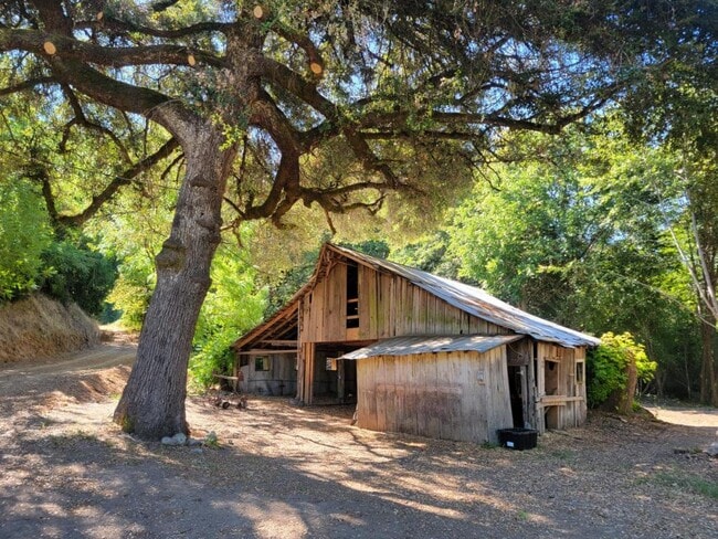 Photo - 2861 E Fork Rd