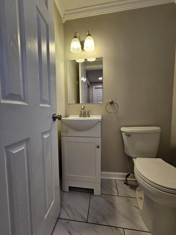 Photo - 8087 Weblank Way