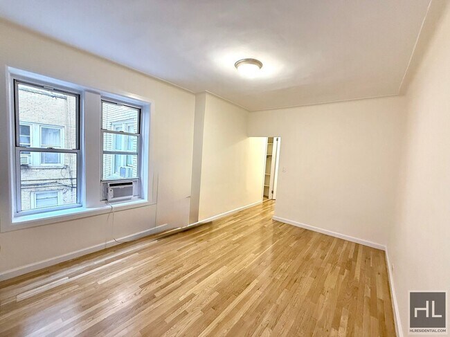 Building Photo - WEST 13 STREET Rental