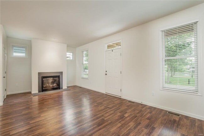 Photo - 3381 Granger Blvd