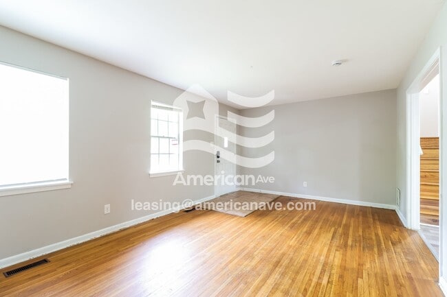 Photo - 2 Regency Ct