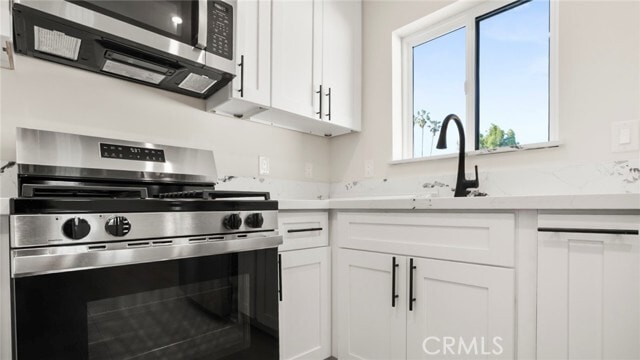 Photo - 19928 Hatton St