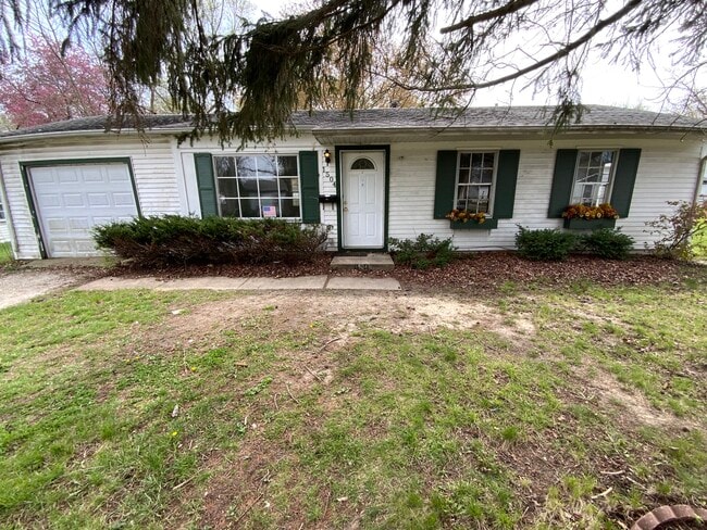 Building Photo - 1504 Edgewood Dr Rental