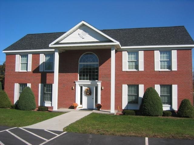 Regency Apartments - Regency Apartments