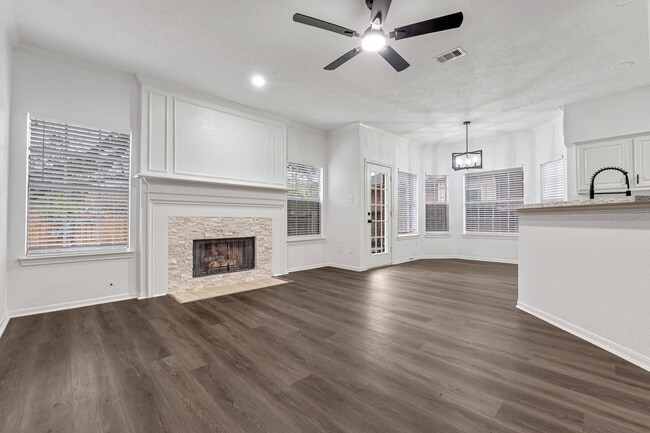 Photo - 1502 Mabry Mill Rd