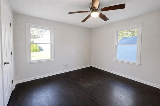 Photo - 610 Wilshire Ave