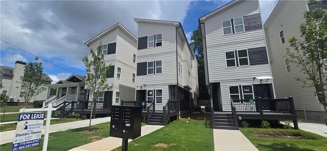 Building Photo - 391 Elm St NW Rental