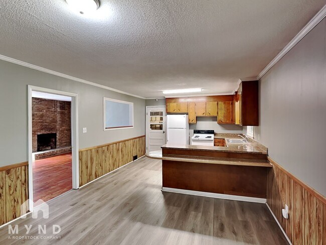 Photo - 1932 Normandy Rd