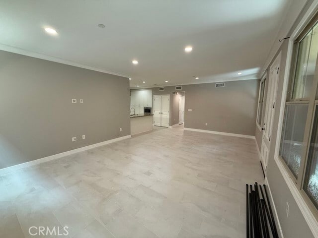 Photo - 122 Overbrook