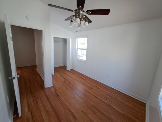 Photo - 508 E Brookland Park Blvd Unidad B