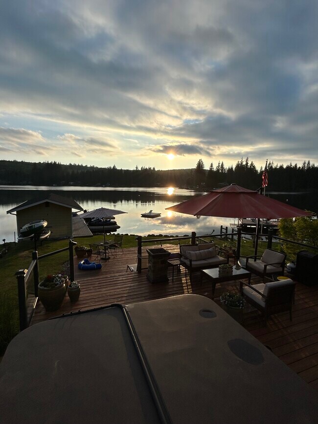 Photo - 2010 S Lake Roesiger Rd