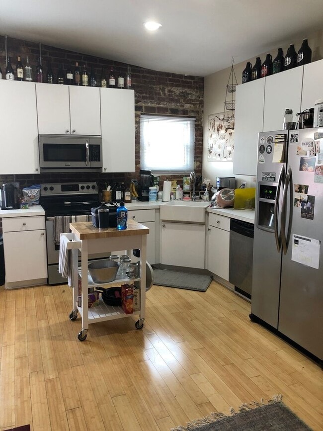 Photo - West Main Street Apartments (market st) Unit 122