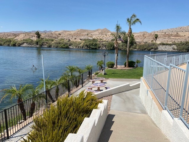 Building Photo - 1663 AZ-95 Unit C11