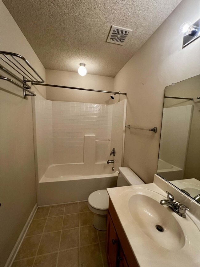 Photo - 1019 Golden Aspen Dr