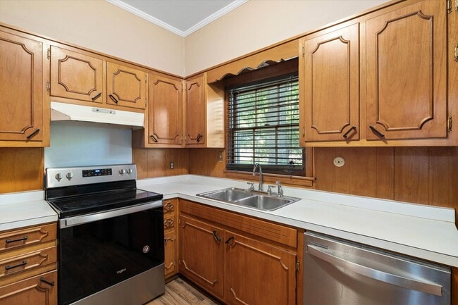 Photo - UPCOMING LISTING - GREAT CONVENIENT LOCATION!