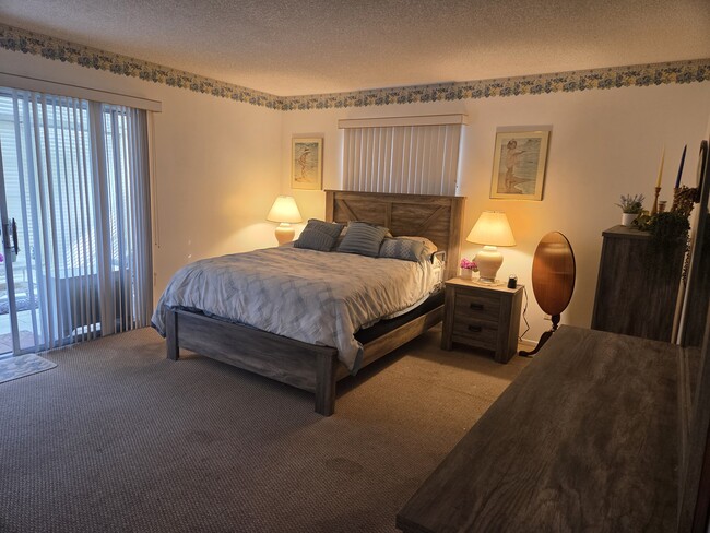 Photo - 4 Lake Vista Trail Unit 105