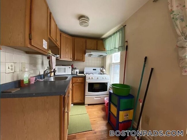 Building Photo - 2 Johnny Ct Rental