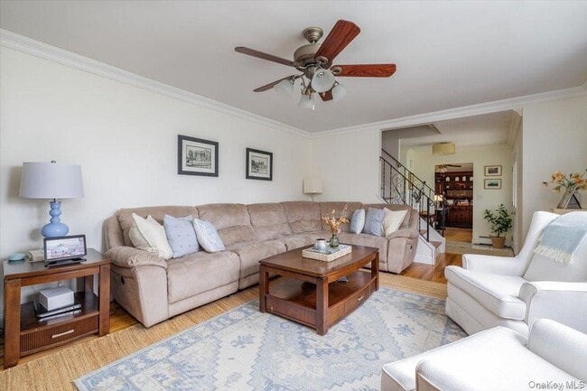 Photo - 44 Frazer Dr