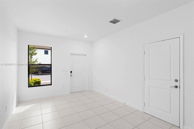 Photo - 15983 SW 2nd Pl