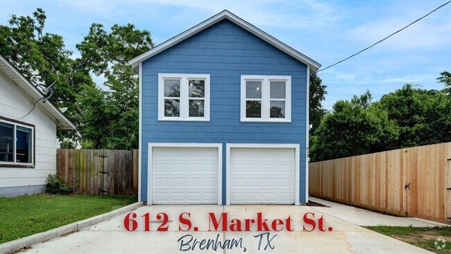 Building Photo - 612 S Market St Rental