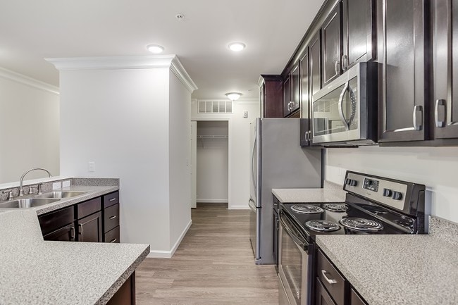 Photo - Heritage Preserve Apartments