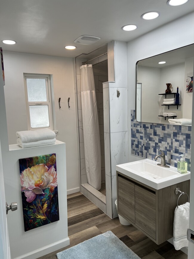 Photo - 2696 S Melbourne St